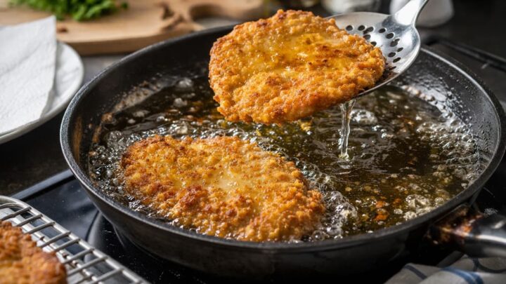 Dlaczego smażone potrawy chłoną tłuszcz zamiast się zamykać